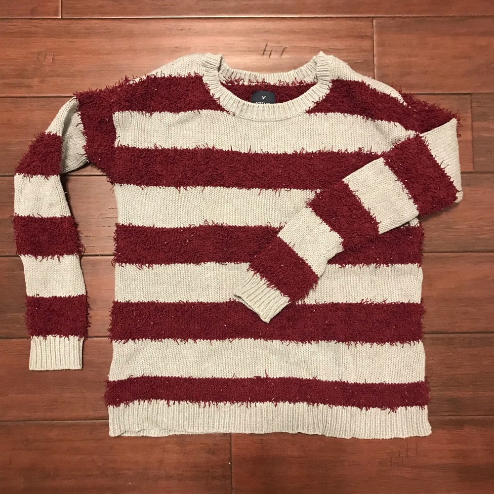 American Eagle vintage boyfriend fuzzy sweater